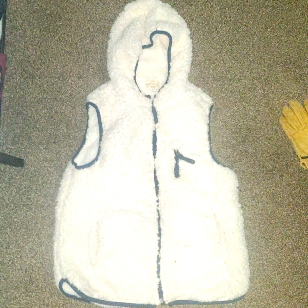 Warm, sherpa vest...